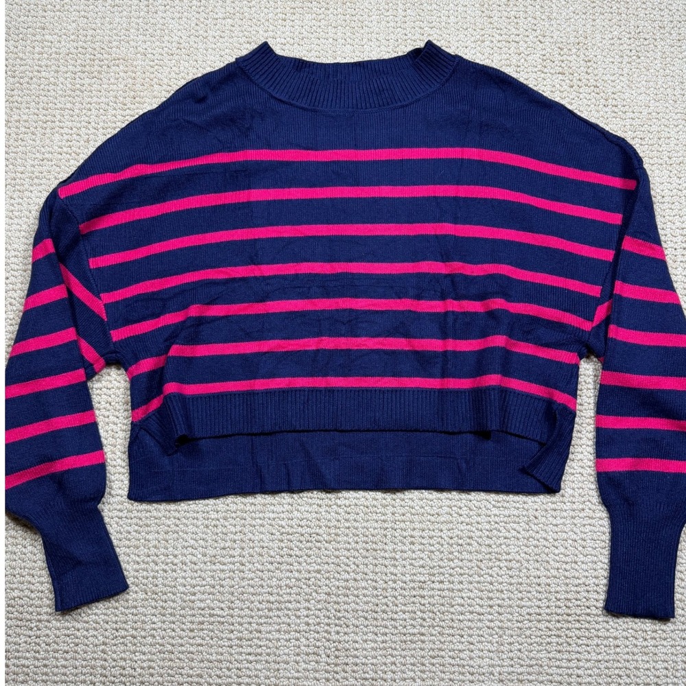 Merokeety Cropped Sweater Womens Size Medium Navy Stripes Oversized Pullover NWT